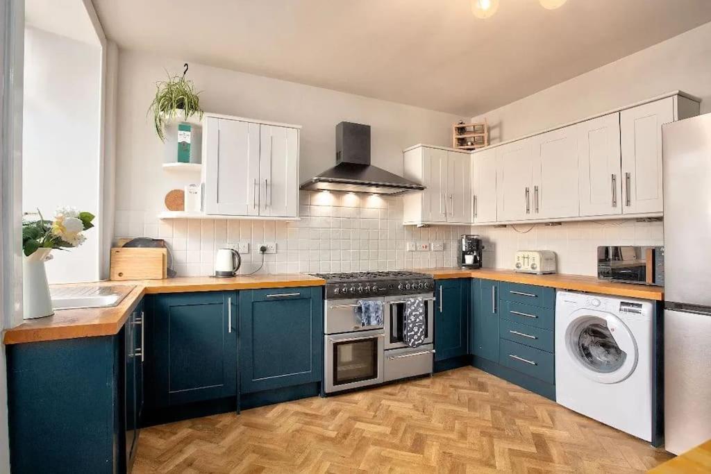 Georgian Townhouse In Centre Of Perth Apartment Luaran gambar